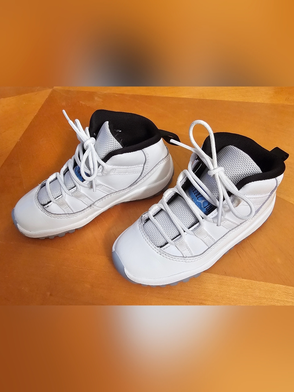Toddler Air Jordan 11 Retro TD Low Legend Blue Size 9C - Picture 3 of 7